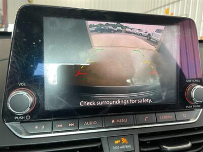 2019 Nissan Altima 2.5 S - Photo 5 - Saint Louis, MI 48880-9800