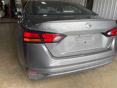 2019 Nissan Altima 2.5 S - Photo 3 - Saint Louis, MI 48880-9800