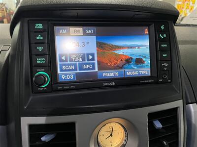 2010 Chrysler Town and Country Touring Plus   - Photo 11 - Saint Louis, MI 48880-9800