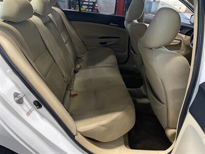 2012 Honda Accord LX   - Photo 20 - Saint Louis, MI 48880-9800