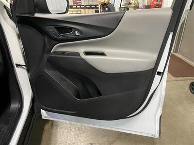 2019 Chevrolet Equinox LS - Photo 19 - Saint Louis, MI 48880-9800