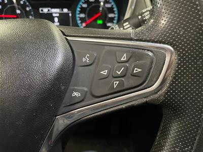 2019 Chevrolet Equinox LS - Photo 11 - Saint Louis, MI 48880-9800
