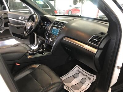 2017 Ford Explorer Sport   - Photo 20 - Saint Louis, MI 48880-9800