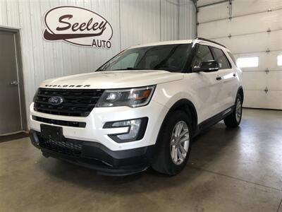 2017 Ford Explorer Sport   - Photo 2 - Saint Louis, MI 48880-9800