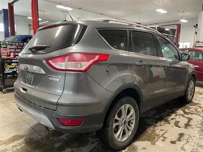 2014 Ford Escape Titanium   - Photo 6 - Saint Louis, MI 48880-9800