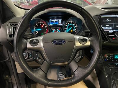 2014 Ford Escape Titanium   - Photo 7 - Saint Louis, MI 48880-9800