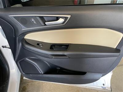 2019 Ford Edge SEL - Photo 20 - Saint Louis, MI 48880-9800
