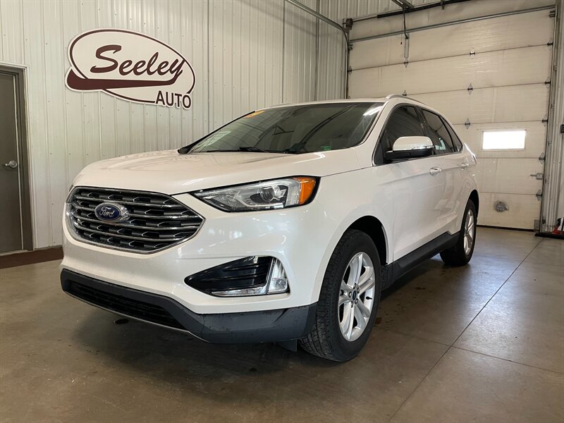 2019 Ford Edge SEL   - Photo 1 - Saint Louis, MI 48880-9800