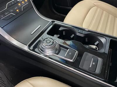 2019 Ford Edge SEL - Photo 11 - Saint Louis, MI 48880-9800