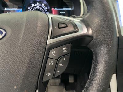 2019 Ford Edge SEL - Photo 10 - Saint Louis, MI 48880-9800