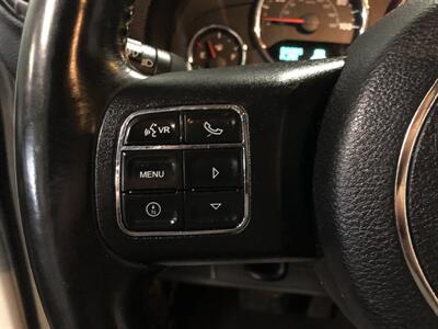 2017 Jeep Wrangler Sport   - Photo 9 - Saint Louis, MI 48880-9800