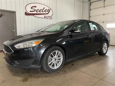 2015 Ford Focus SE   - Photo 1 - Saint Louis, MI 48880-9800
