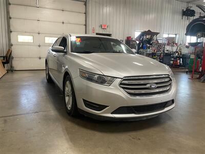 2017 Ford Taurus SEL - Photo 5 - Saint Louis, MI 48880-9800