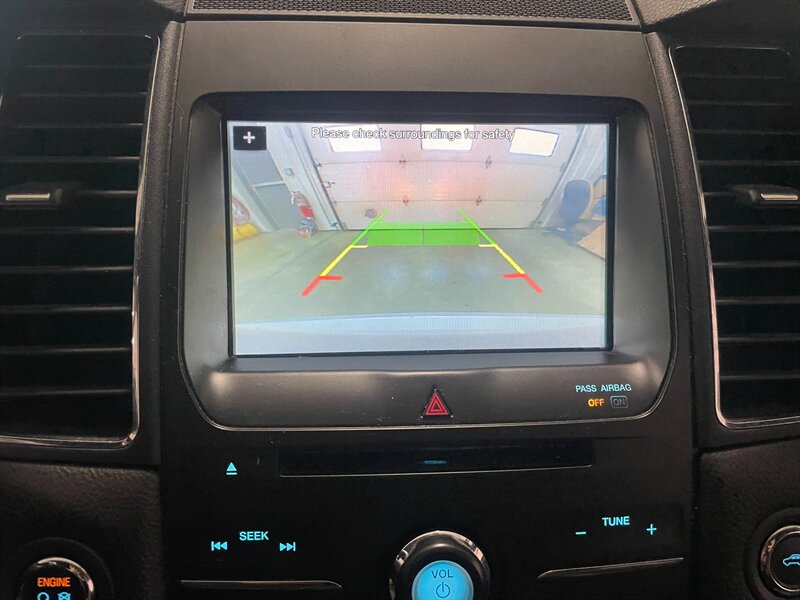 2017 Ford Taurus SEL - Photo 13 - Saint Louis, MI 48880-9800