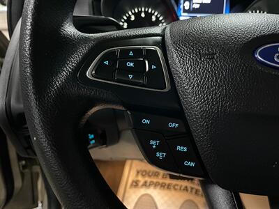 2018 Ford Focus SE - Photo 9 - Saint Louis, MI 48880-9800
