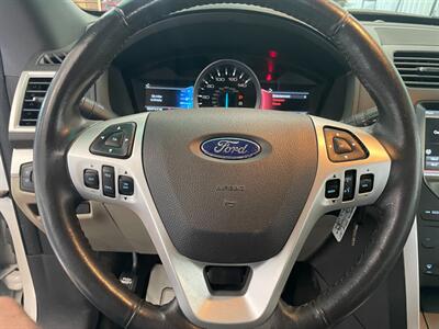 2015 Ford Explorer XLT   - Photo 9 - Saint Louis, MI 48880-9800