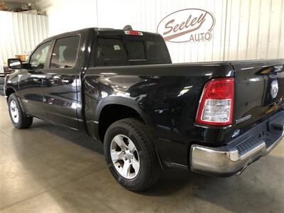 2019 RAM 1500 Big Horn   - Photo 3 - Saint Louis, MI 48880-9800