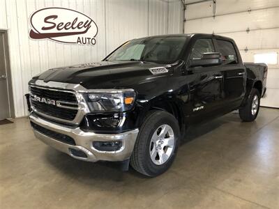 2019 RAM 1500 Big Horn   - Photo 2 - Saint Louis, MI 48880-9800