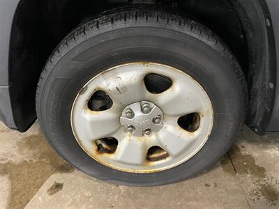 2014 Jeep Cherokee Sport - Photo 19 - Saint Louis, MI 48880-9800