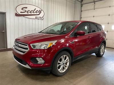 2017 Ford Escape SE   - Photo 1 - Saint Louis, MI 48880-9800