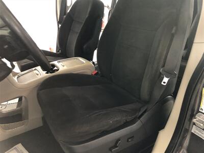 2016 Dodge Grand Caravan SXT   - Photo 14 - Saint Louis, MI 48880-9800