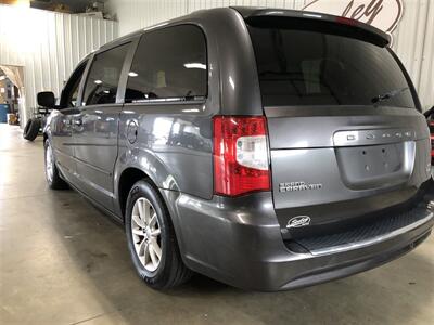 2016 Dodge Grand Caravan SXT   - Photo 7 - Saint Louis, MI 48880-9800