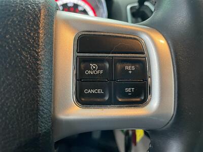 2017 Dodge Grand Caravan SE - Photo 12 - Saint Louis, MI 48880-9800