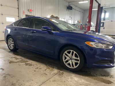 2014 Ford Fusion SE - Photo 5 - Saint Louis, MI 48880-9800