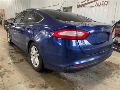 2014 Ford Fusion SE - Photo 3 - Saint Louis, MI 48880-9800