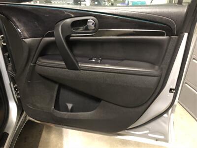 2015 Buick Enclave Leather   - Photo 23 - Saint Louis, MI 48880-9800