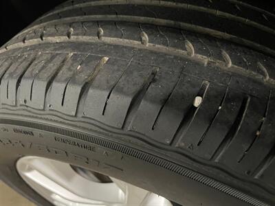 2019 Jeep Cherokee Latitude   - Photo 26 - Saint Louis, MI 48880-9800