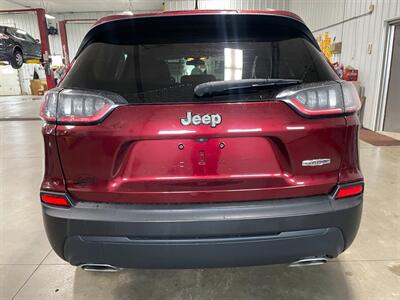 2019 Jeep Cherokee Latitude   - Photo 28 - Saint Louis, MI 48880-9800