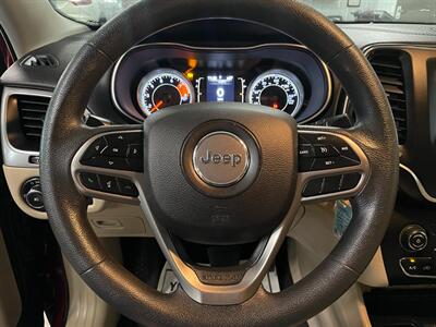 2019 Jeep Cherokee Latitude   - Photo 9 - Saint Louis, MI 48880-9800