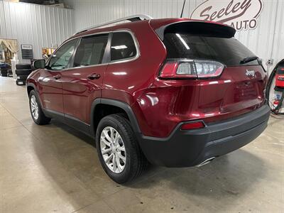 2019 Jeep Cherokee Latitude   - Photo 3 - Saint Louis, MI 48880-9800