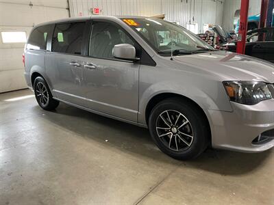 2018 Dodge Grand Caravan SE Plus   - Photo 5 - Saint Louis, MI 48880-9800