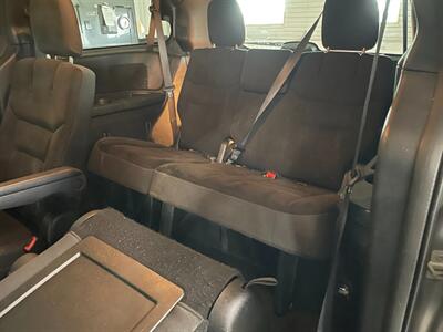 2018 Dodge Grand Caravan SE Plus   - Photo 15 - Saint Louis, MI 48880-9800