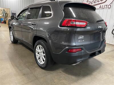 2015 Jeep Cherokee Latitude   - Photo 3 - Saint Louis, MI 48880-9800