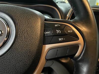 2015 Jeep Cherokee Latitude   - Photo 11 - Saint Louis, MI 48880-9800