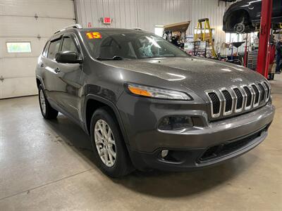 2015 Jeep Cherokee Latitude   - Photo 4 - Saint Louis, MI 48880-9800