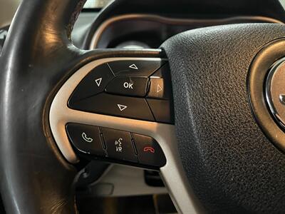2015 Jeep Cherokee Latitude   - Photo 10 - Saint Louis, MI 48880-9800