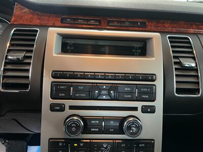 2010 Ford Flex Limited   - Photo 13 - Saint Louis, MI 48880-9800