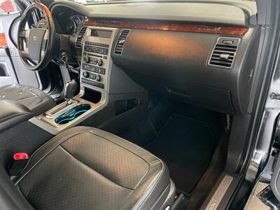 2010 Ford Flex Limited   - Photo 22 - Saint Louis, MI 48880-9800