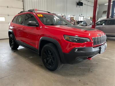 2019 Jeep Cherokee Trailhawk - Photo 5 - Saint Louis, MI 48880-9800