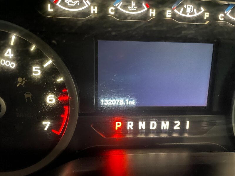 2016 Ford F-150 XLT - Photo 8 - Saint Louis, MI 48880-9800