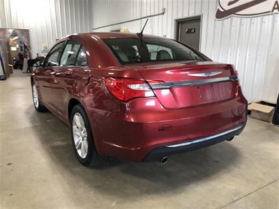 2011 Chrysler 200 Touring   - Photo 3 - Saint Louis, MI 48880-9800