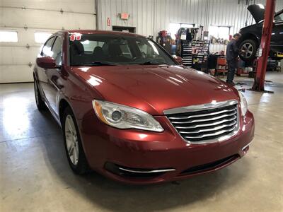 2011 Chrysler 200 Touring   - Photo 4 - Saint Louis, MI 48880-9800