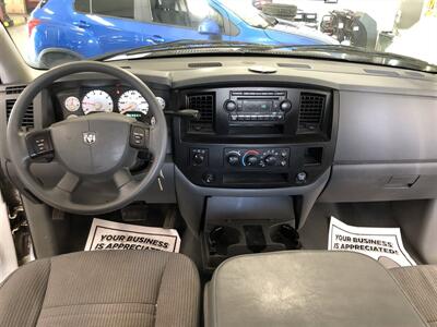 2008 Dodge Ram 1500 SXT   - Photo 7 - Saint Louis, MI 48880-9800