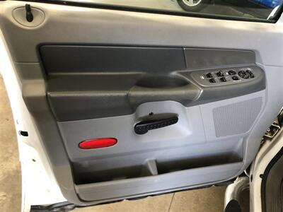 2008 Dodge Ram 1500 SXT   - Photo 20 - Saint Louis, MI 48880-9800