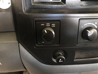 2008 Dodge Ram 1500 SXT   - Photo 12 - Saint Louis, MI 48880-9800