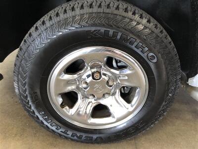 2008 Dodge Ram 1500 SXT   - Photo 21 - Saint Louis, MI 48880-9800